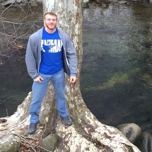 Meet your Posher, Chris